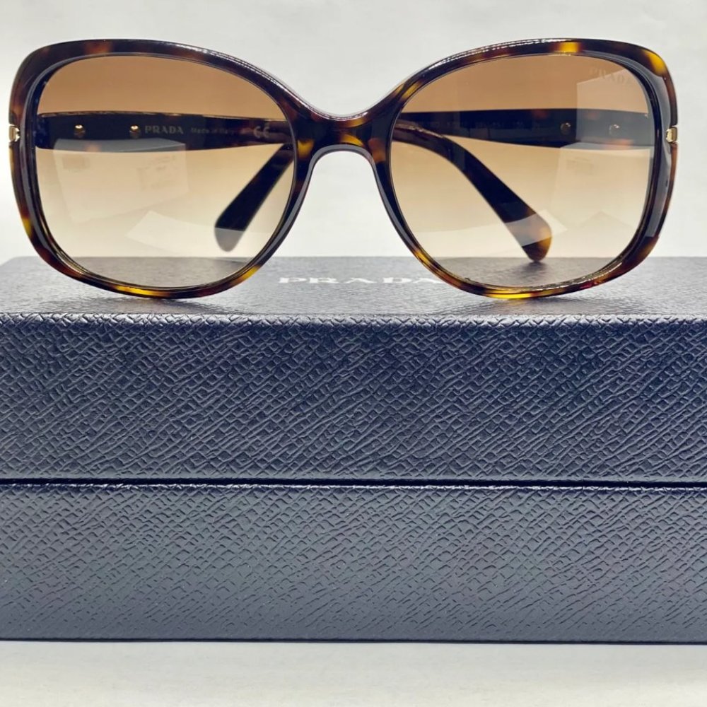 BROWN GRADIENT PRADA SUNGLASSES